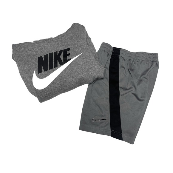 Nike Gray Black Sweatshirt and Shorts Bundle Boys 6-7 - Picture 2 of 10